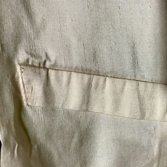 Sarah Louise Jacket, Cream Taffeta, Double Breasted, Pleats on Back, Bow - Picture 4 of 10